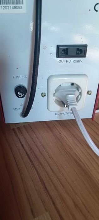 stabilizator regulator tensiune