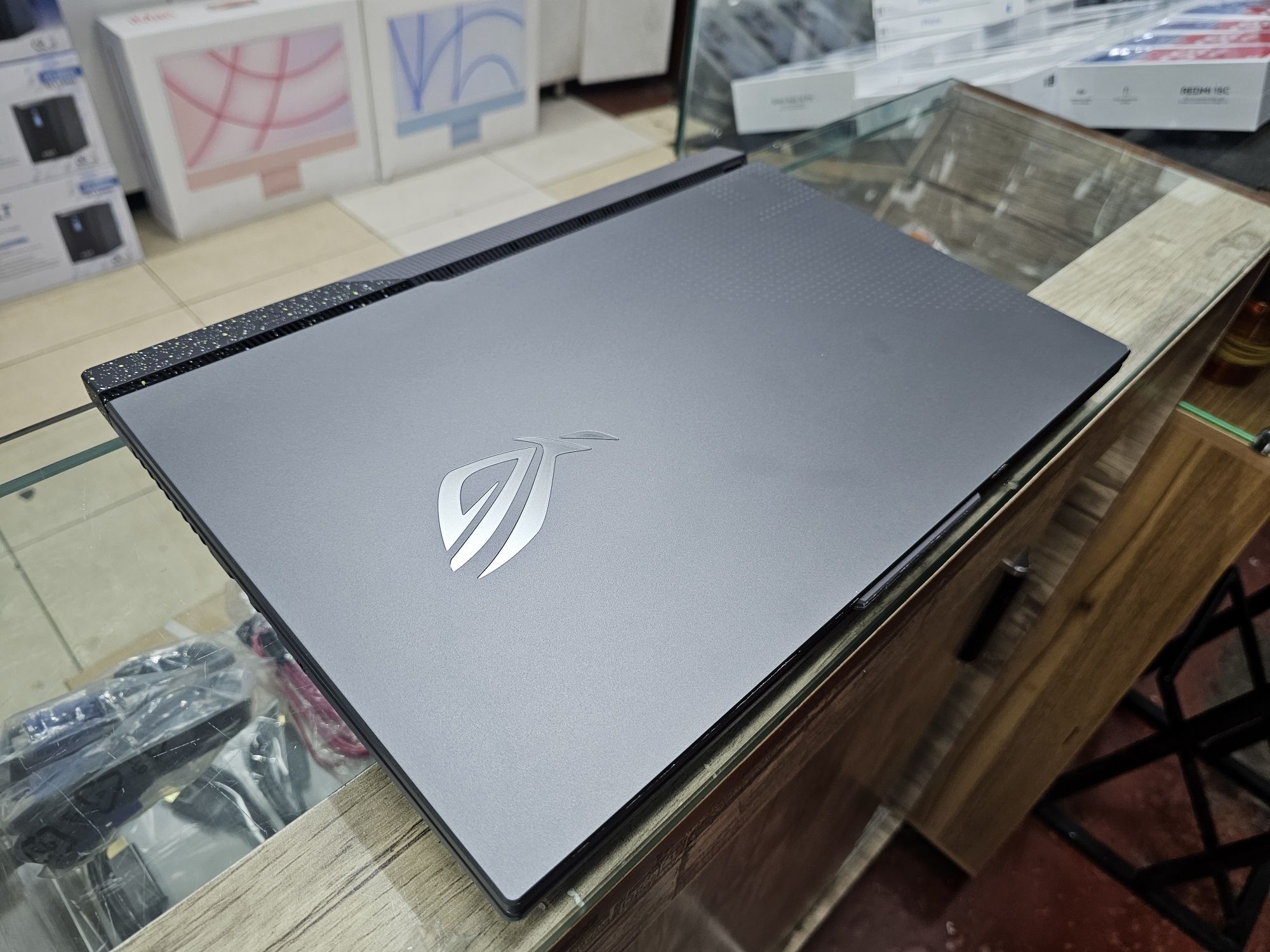 Мощный Asus ROG Ryzen 9