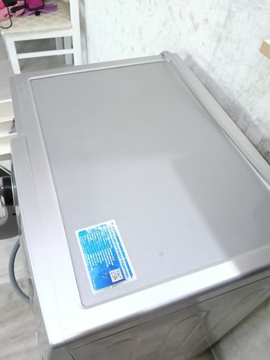 Стиральная машинка Samsung б/у в отличном состоянии. Всё работает