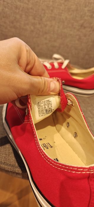 Converse EU44 - червен, плат, нисък профил