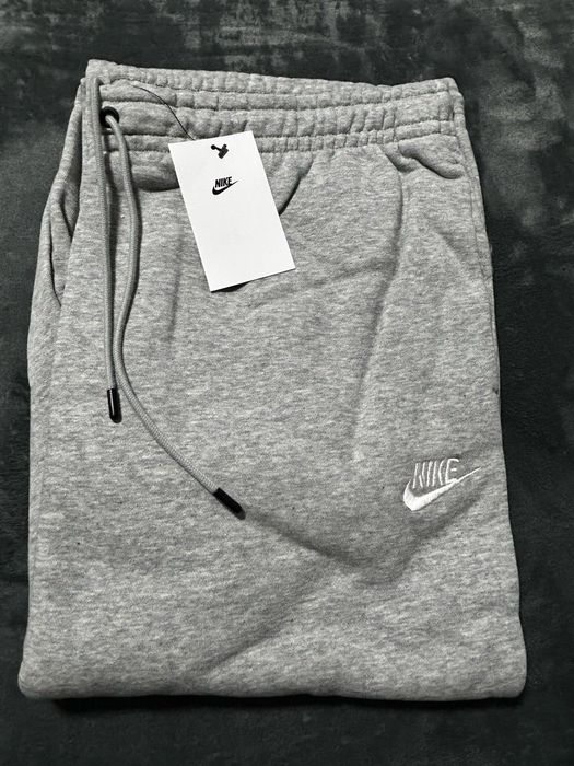 Pantaloni Nike dama