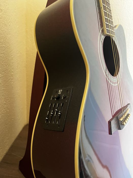 Vând chitară acustică Ibanez AEL8E electro-acustică, stare bună