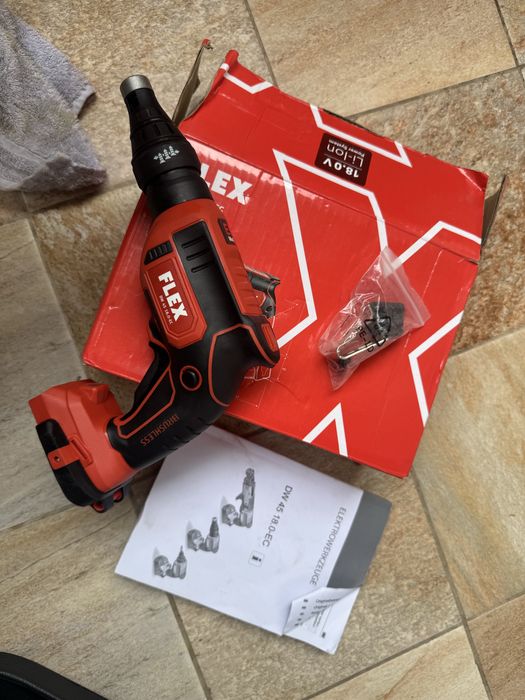 Autofiletanta Flex , magazie suruburi, baterii , incarcator