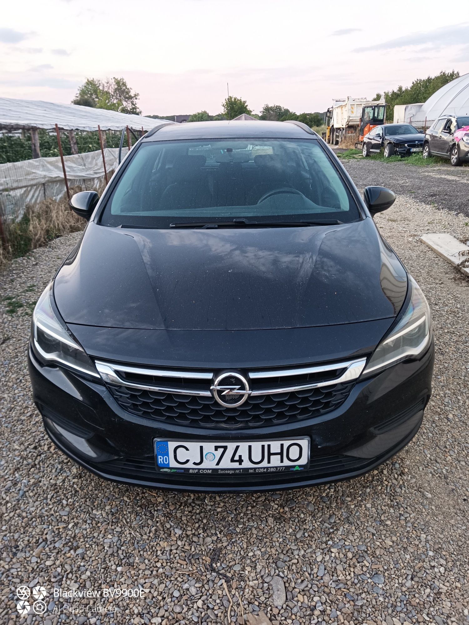 Opel Astra K 2016 ușor avariat lovit perfect funcțional