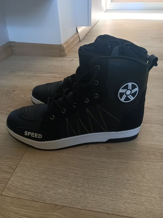 Боти за мотоциклет