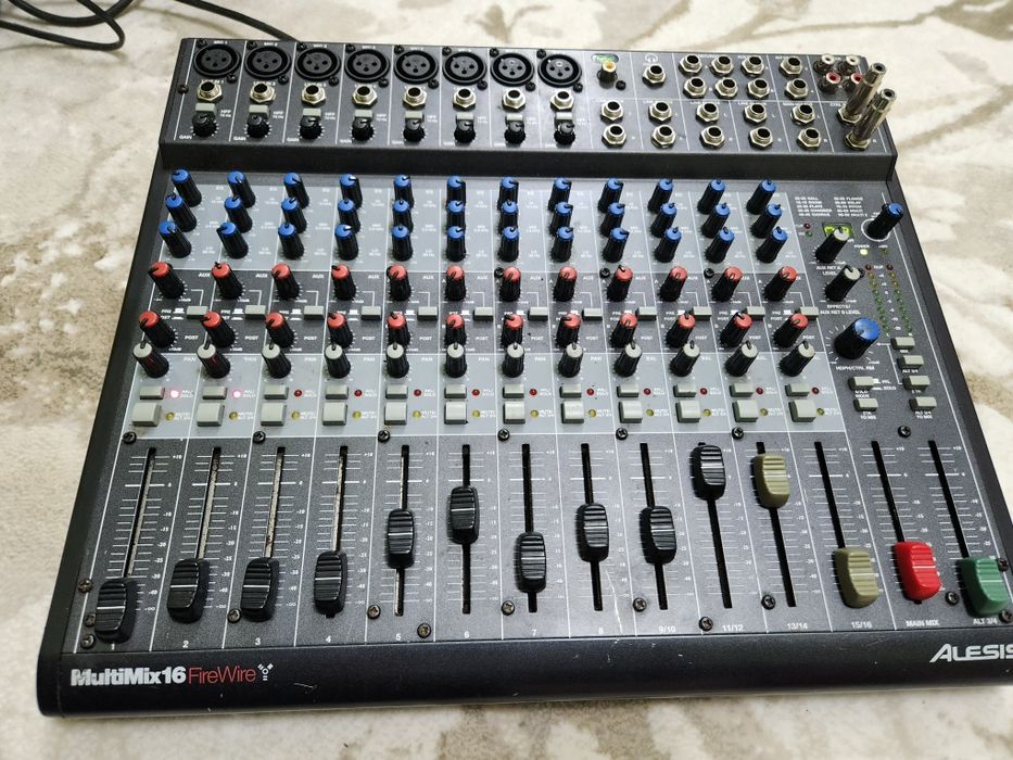 Mixer audio Alesis MultiMix 16