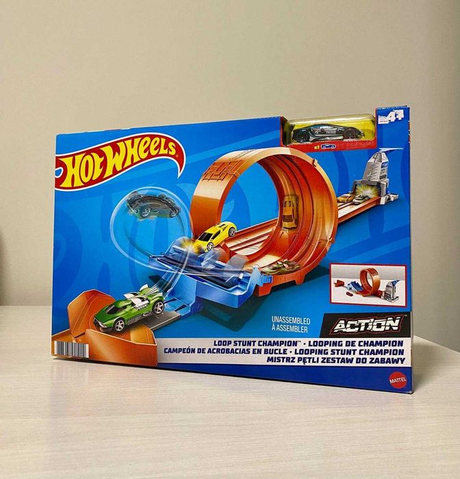 Игровой набор Hot Wheels Loop Stunt Champion/Чемпион по трюкам
