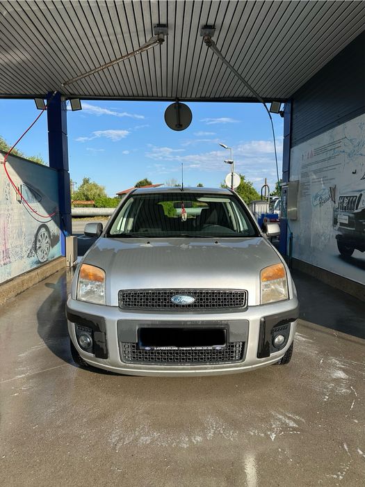 Vând Ford Fusion ,2010, in stare buna de utilizare