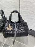 Geanta Dior 23,28 cm