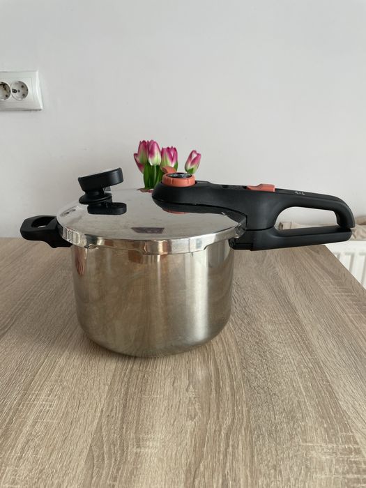 Oala sub presiune Tefal 6 litri