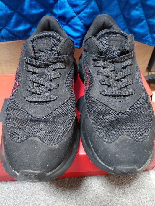 Hugo Boss обувки