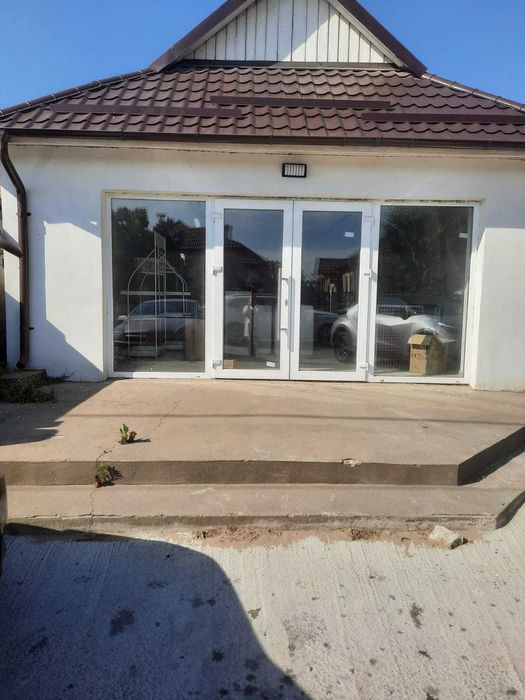 Vand/Inchiriez spatiu comercial