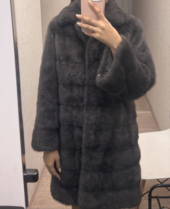 Нежная и очень тёплая норковая шуба ищет новую хозяйку