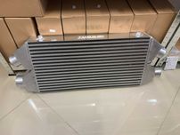 TurboWorks универсален интеркулер Intercooler Biturbo 560x280x76