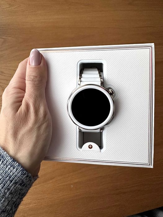 Huawei Watch 5gt pro ceramic