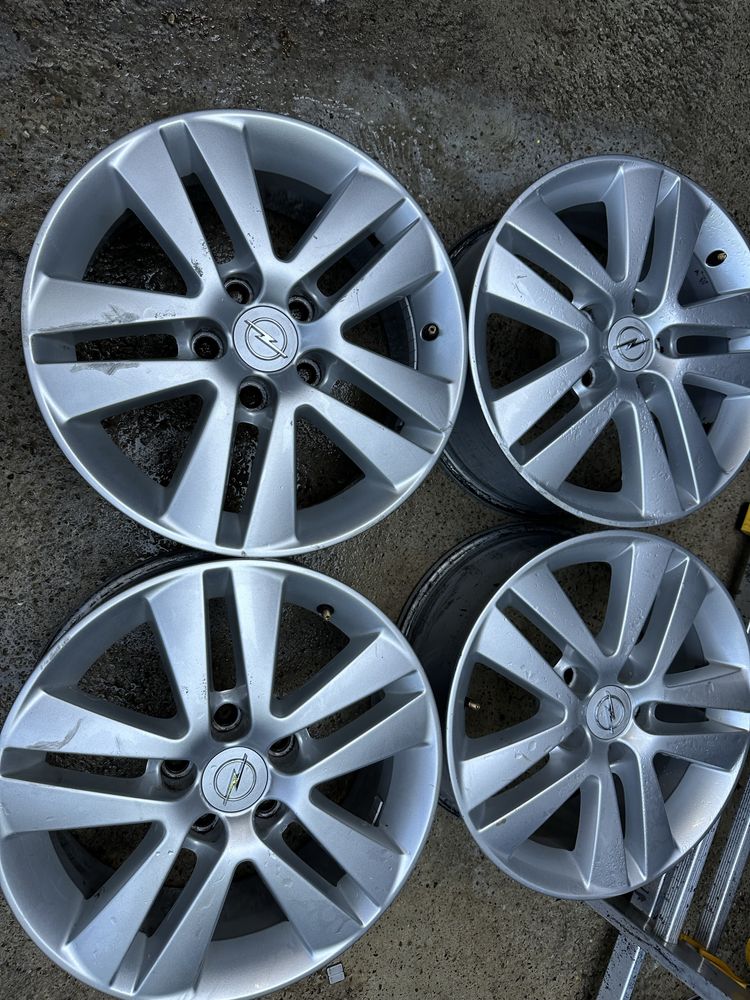 Set jante aliaj pe 16 originale Opel Zafira sau Astra H5x110
