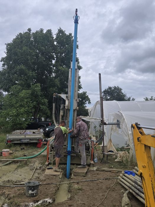 Foraje fântâni,puțuri de apă,piloni