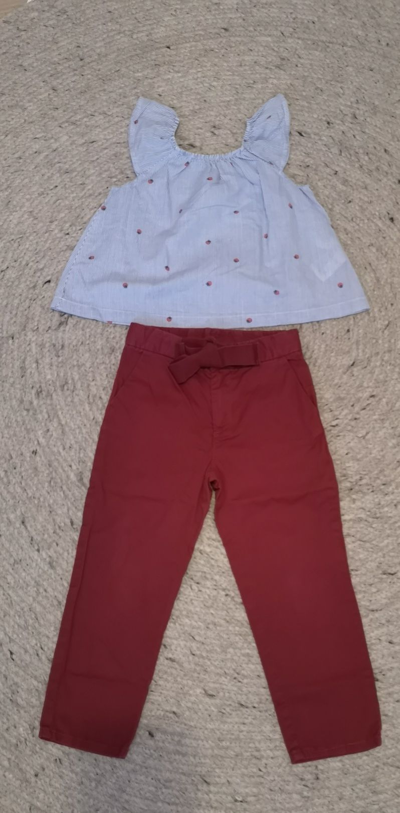 Outfit/set H&M bluza si pantaloni pt fetite 4-5 ani, 110 cm