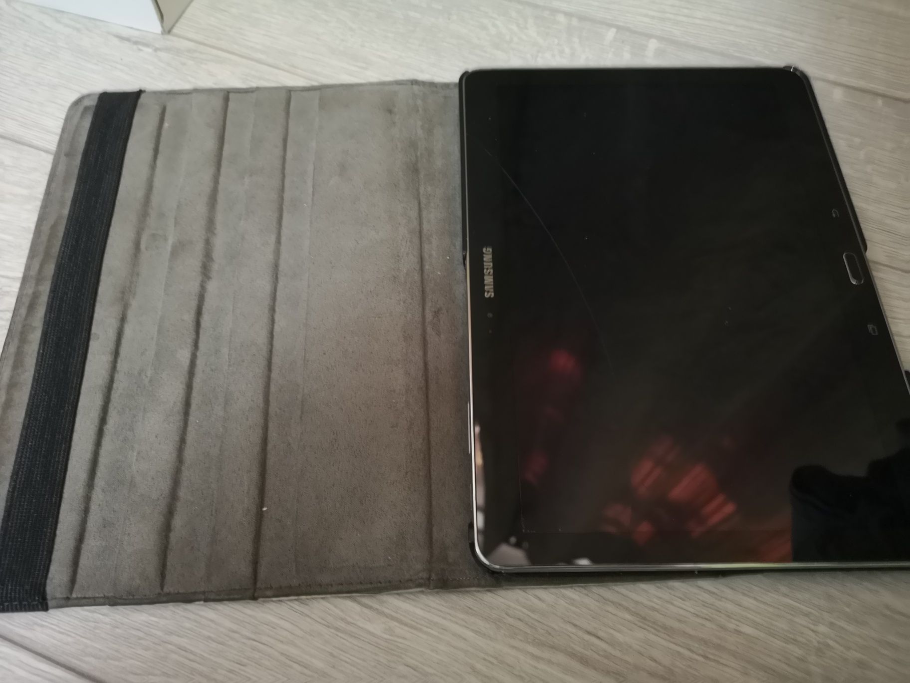 Samsung galaxy tab t 520 pro defecta