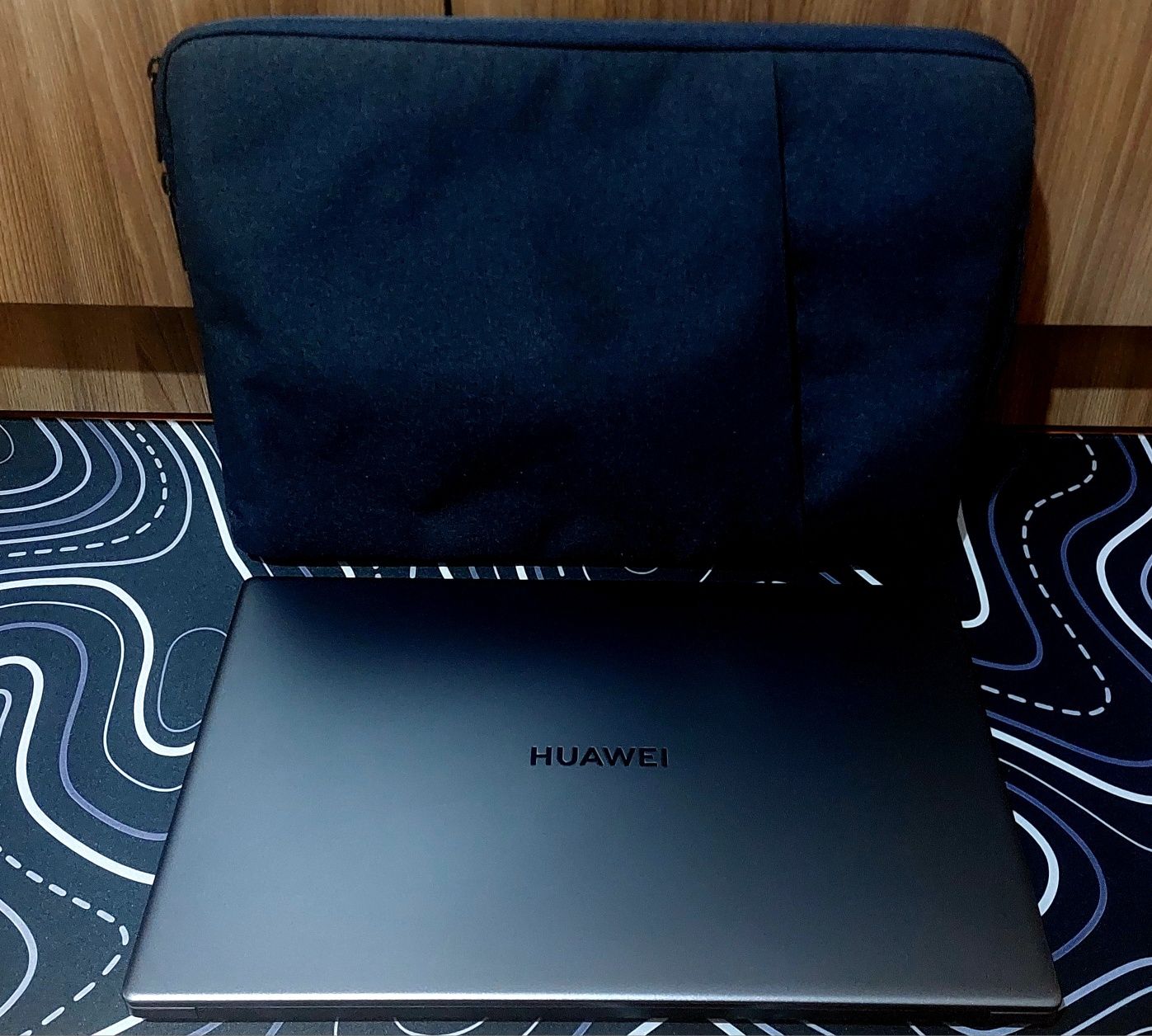 Ультра HUAWEI matebook ssd 512,ozu 8!