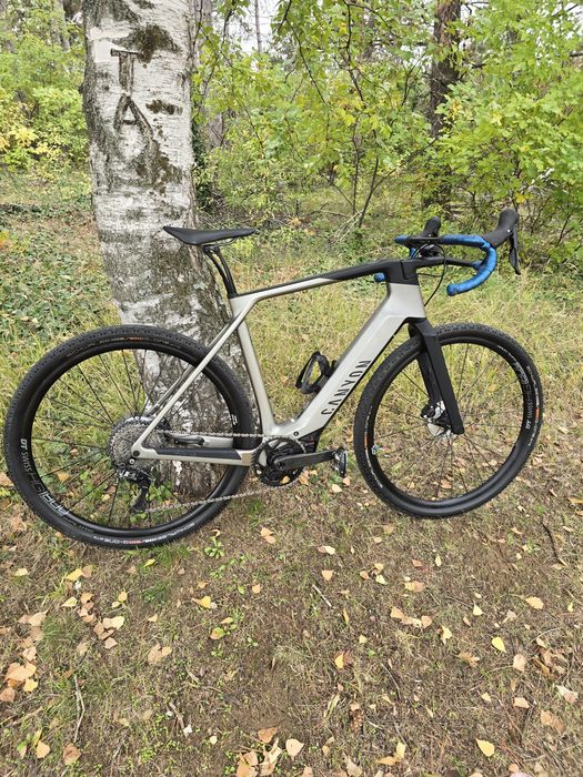 Карбонов електрически гравел велосипед Canyon bosch performance cx