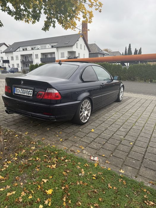 BMW 325i Coupe E46