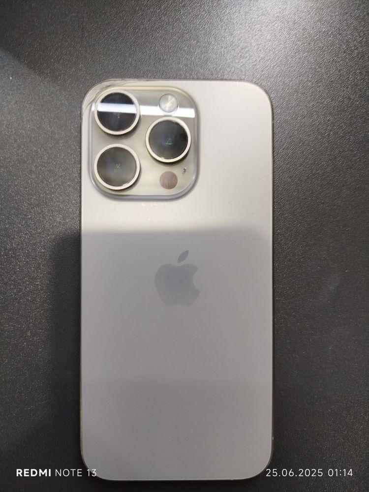 iPhone 15 pro 128 gb