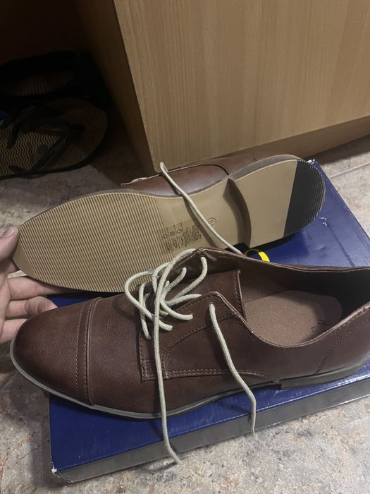 Pantofi H&M 43 barbati