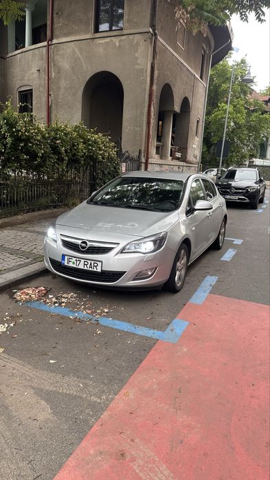 Opel Astra J 2012 1.7 CDTI