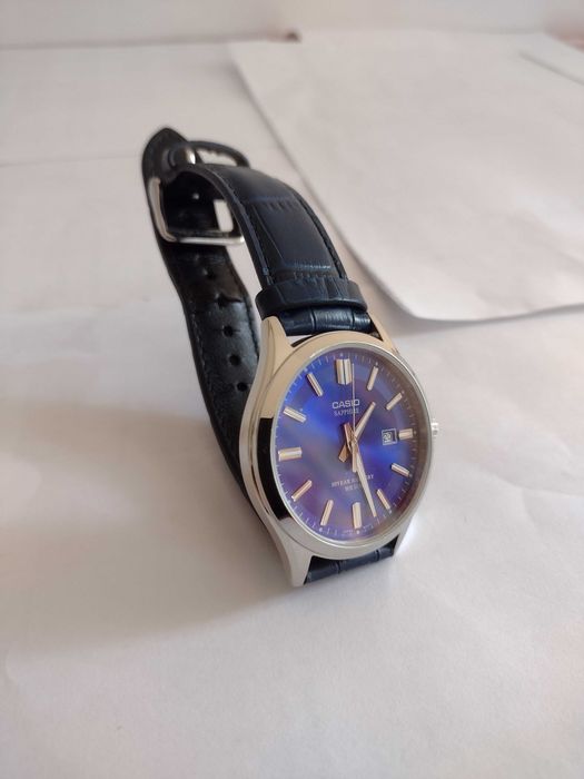 Лот от часовници Swatch Kenneth Cole  Casio  Emit