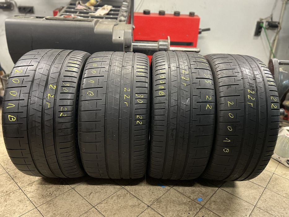 Летни гуми спорт пакет 285/35 R22 и 315/30 R22 Pirelli