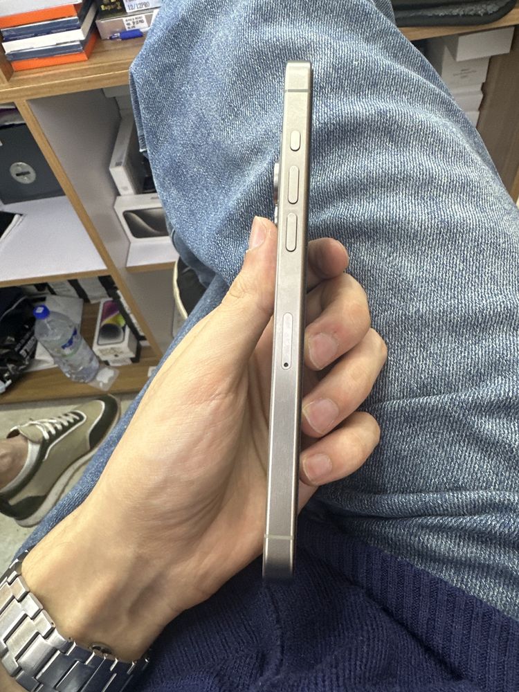 iphone 15pro Max ZAA