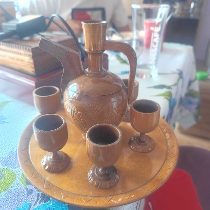 Дървен комплект чашки