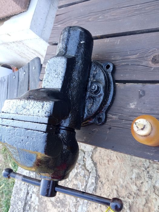 Шлосерско менгеме,стиска 12.5 см челюсти