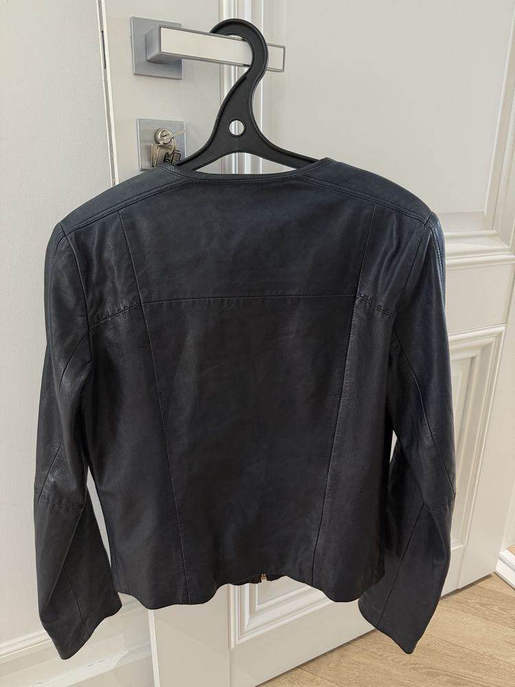 Кожанка Massimo dutti