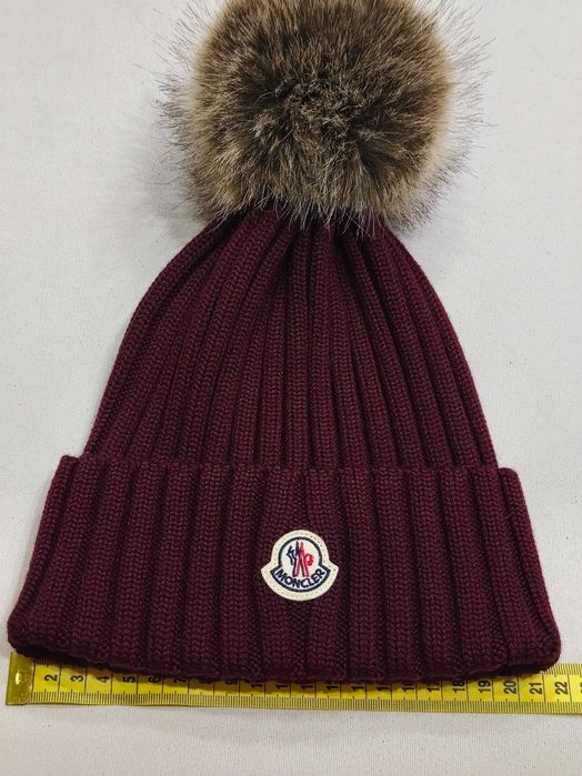 Шапка Moncler, зимна