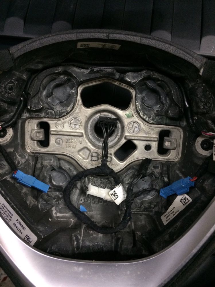 Волан с пера БМВ/BMW Ф30/31-F30/31
