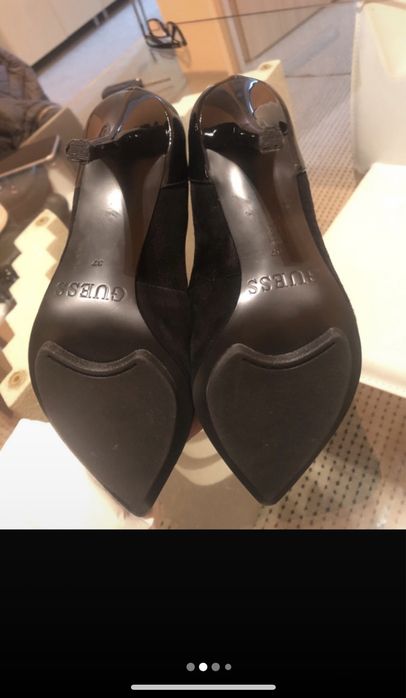 Pantofi stiletto Guess