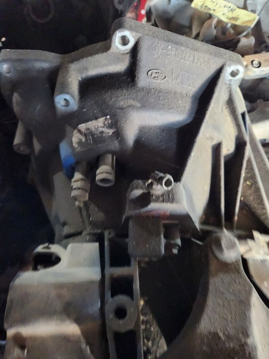 Vând cutii viteză manuală Ford Fiesta 1.25 si.1.3 benzină