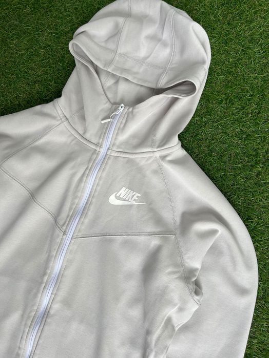 Дамско горнище : Nike Tech Fleece Windrunner L