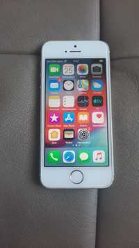 Iphone 5s белого цвета (16Gb)