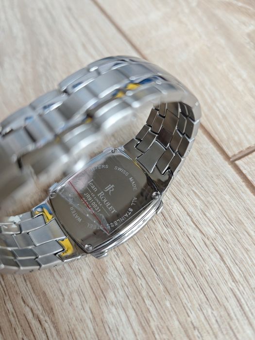 Чисто нов швейцарски часовник Jean Roulet Le Locle Cesar Bleu 30 метра