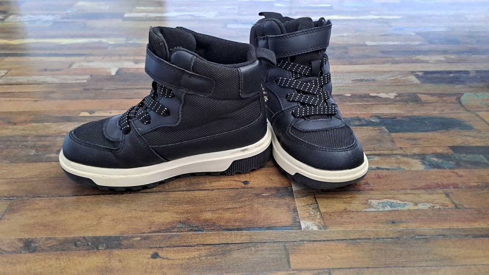 Непромокаеми високи кецове/ боти H&M