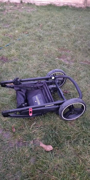 Carut Wunderkid cu landou