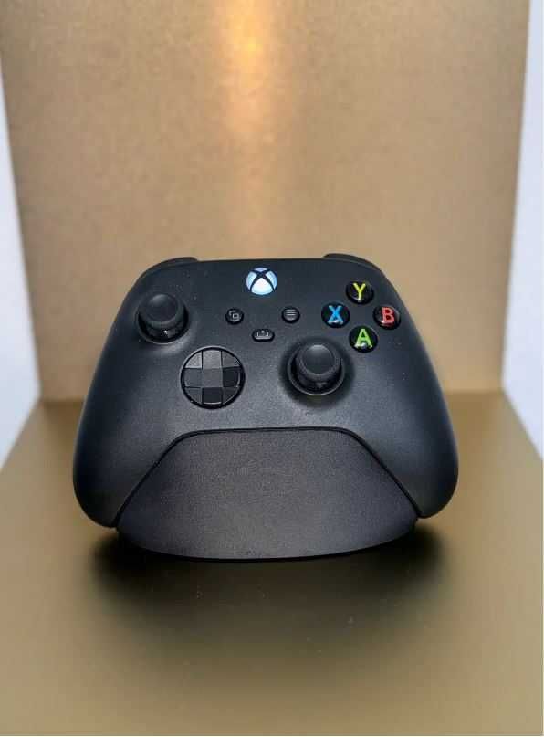 Xbox / PS5 controller stand / support