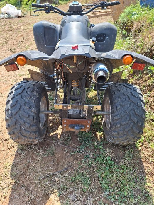 Se vinde atv 250  2 pistoane  stare foarte bună de funcționare