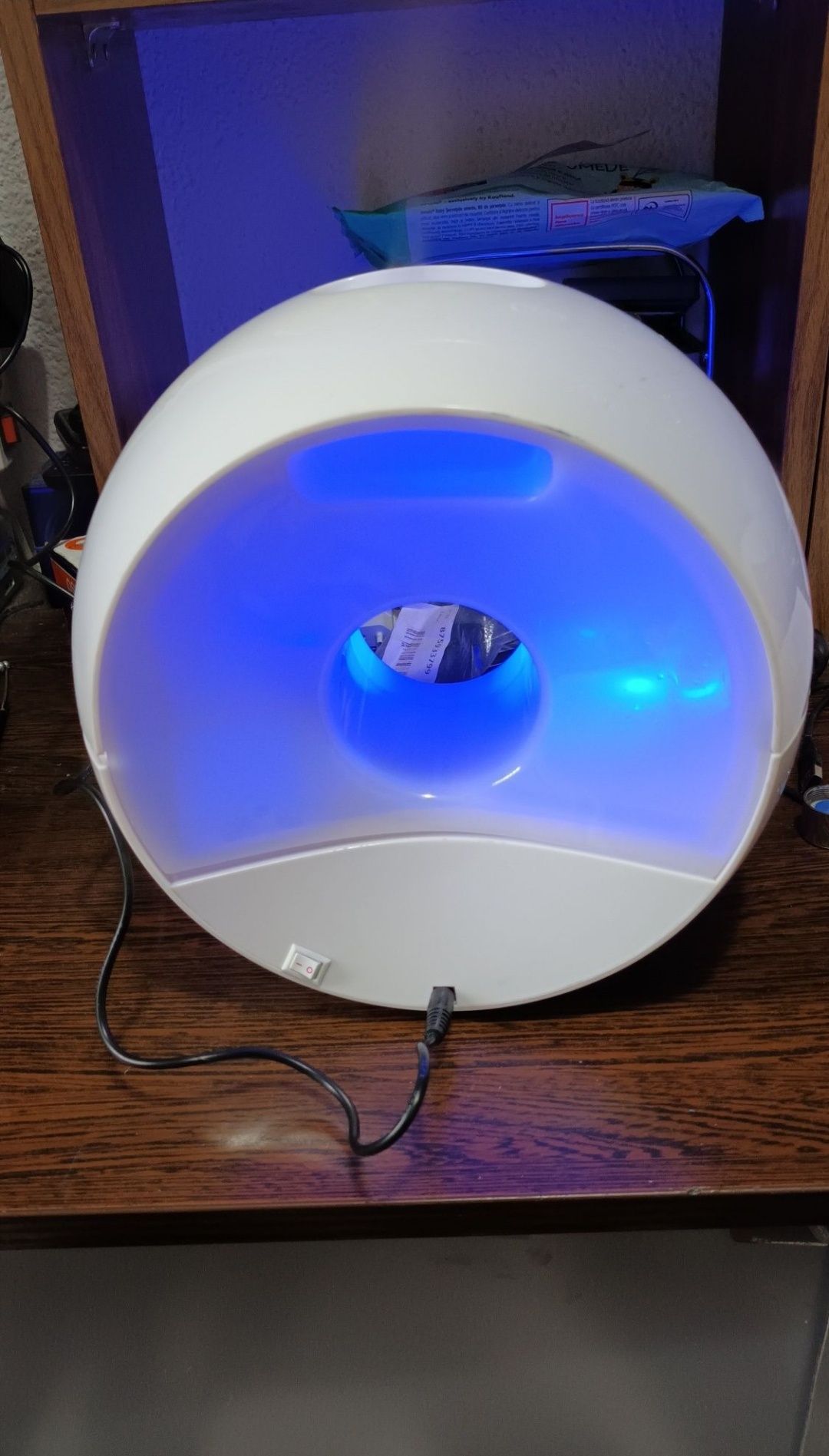 umidificator cu ultrasunete și lumina de veghe Laica
