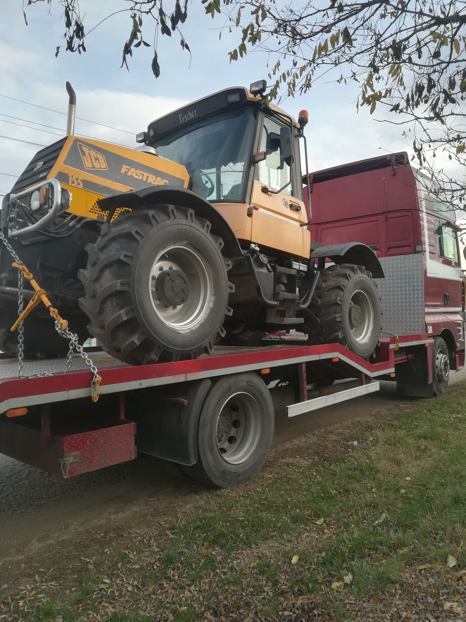 Tractări siTransport utilaje, buldo, tractoare, taf, cap tractor, etc.