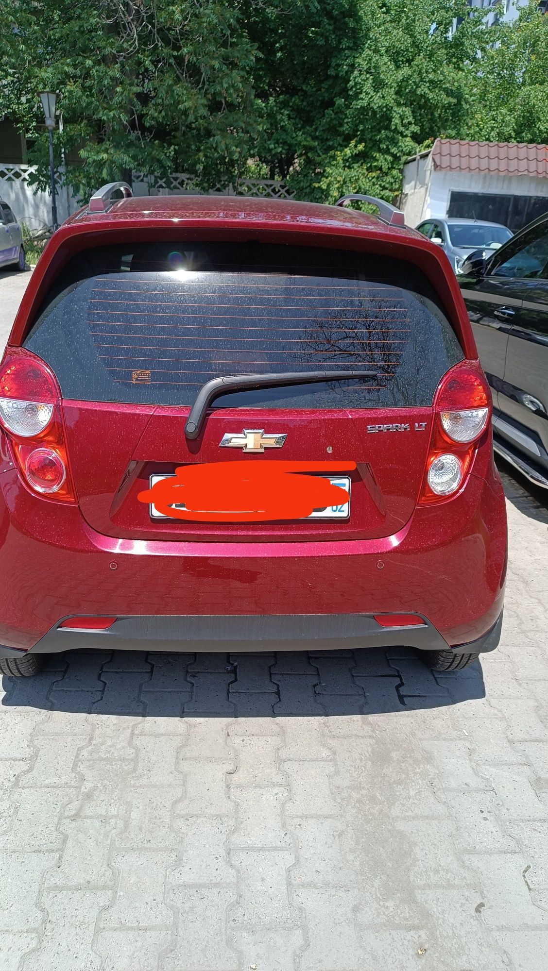 Спарк Chevrolet , вишневый