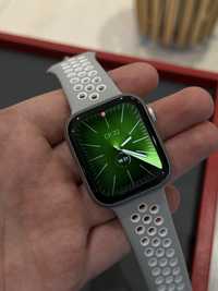 Apple Watch SE2 44mm 100%